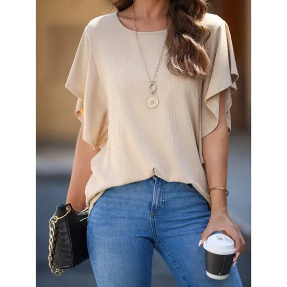 ✨ New Ribbed Flutter Sleeve Top – Beige, Size Medium ✨ - Picture 2 of 4